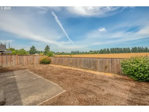 2469 Dorsey Drive Hubbard OR 97032