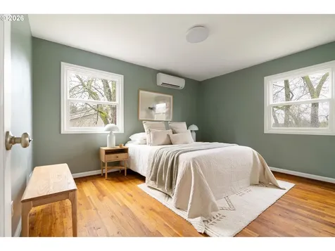8609 SW 61st Avenue Portland OR 97219