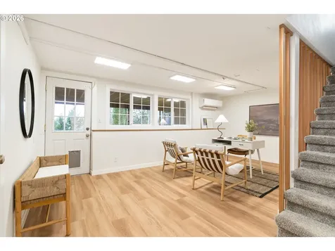 8609 SW 61st Avenue Portland OR 97219