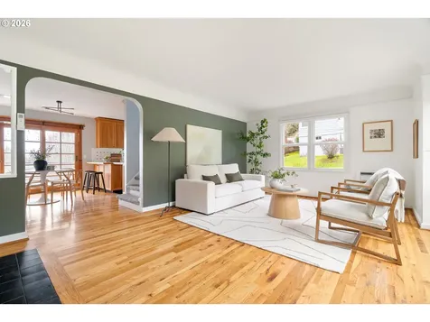 8609 SW 61st Avenue Portland OR 97219