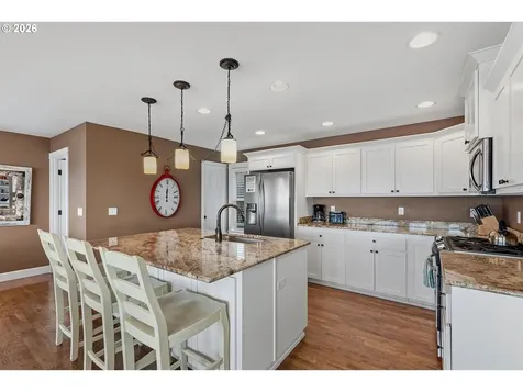 1233 SW Coast Avenue Lincoln City OR 97367