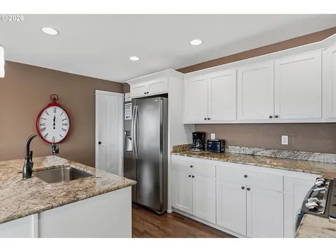 1233 SW Coast Avenue Lincoln City OR 97367