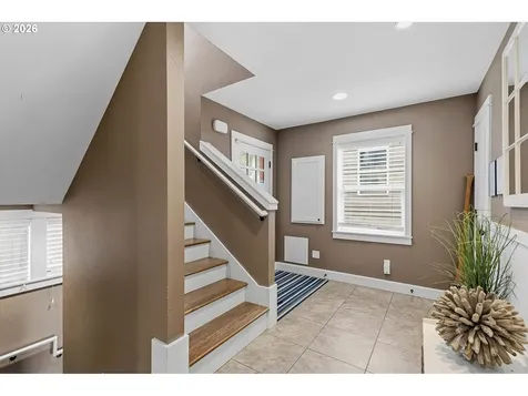1233 SW Coast Avenue Lincoln City OR 97367