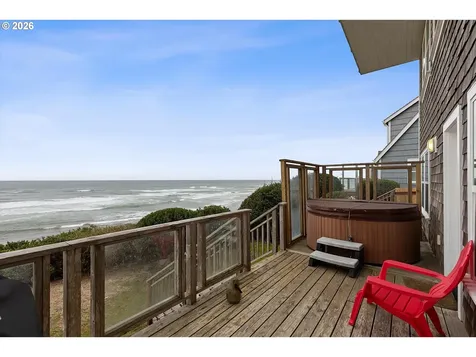 1233 SW Coast Avenue Lincoln City OR 97367