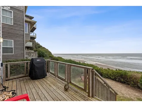 1233 SW Coast Avenue Lincoln City OR 97367