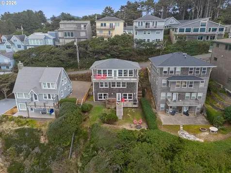 1233 SW Coast Avenue Lincoln City OR 97367