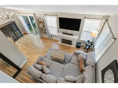 319 NE Hyde Circle Hillsboro OR 97124