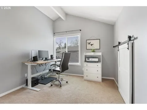 319 NE Hyde Circle Hillsboro OR 97124