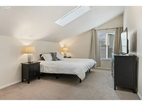 319 NE Hyde Circle Hillsboro OR 97124