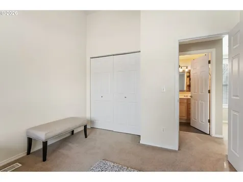 319 NE Hyde Circle Hillsboro OR 97124