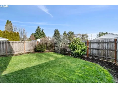 319 NE Hyde Circle Hillsboro OR 97124