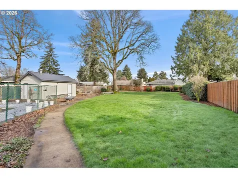 319 NE Hyde Circle Hillsboro OR 97124