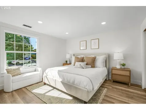 15204 NE 42nd Street Vancouver WA 98682