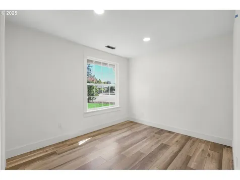 15204 NE 42nd Street Vancouver WA 98682