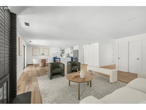 15204 NE 42nd Street Vancouver WA 98682
