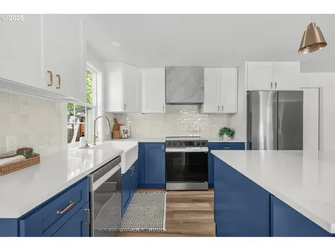 15204 NE 42nd Street Vancouver WA 98682