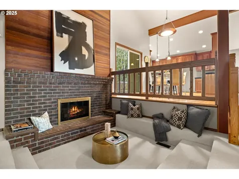 150 SW 68th Avenue Portland OR 97225
