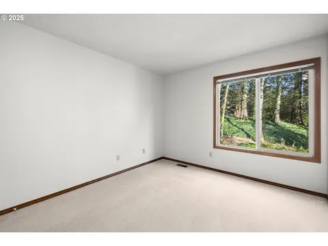 150 SW 68th Avenue Portland OR 97225