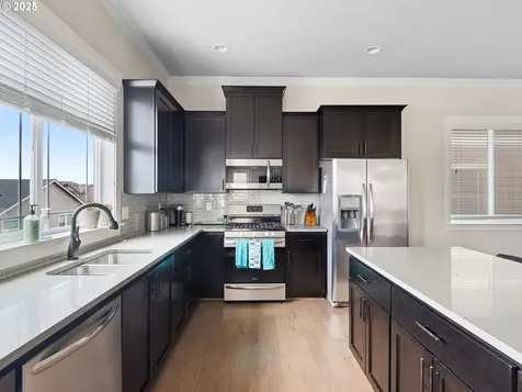 16894 SW Snowdale Street Beaverton OR 97007