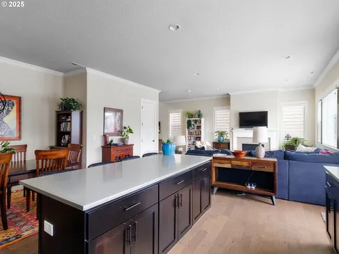 16894 SW Snowdale Street Beaverton OR 97007