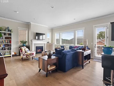 16894 SW Snowdale Street Beaverton OR 97007