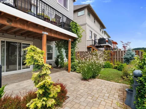 16894 SW Snowdale Street Beaverton OR 97007
