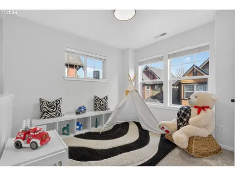 7147 NE Stonewater Street Hillsboro OR 97124