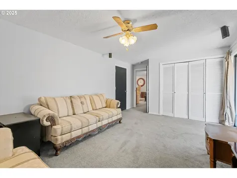 1603 SE Beaver Creek Lane Troutdale OR 97060