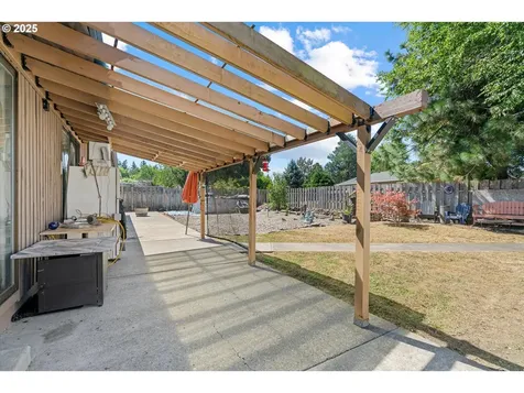 1603 SE Beaver Creek Lane Troutdale OR 97060