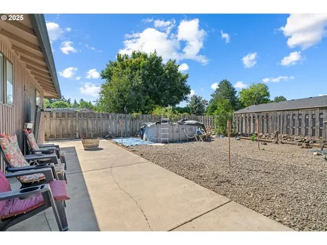 1603 SE Beaver Creek Lane Troutdale OR 97060