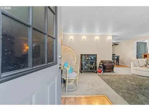 1603 SE Beaver Creek Lane Troutdale OR 97060