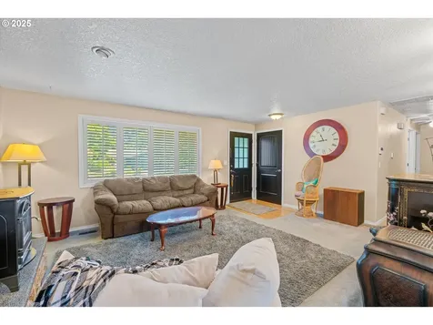 1603 SE Beaver Creek Lane Troutdale OR 97060