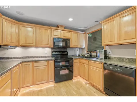 1603 SE Beaver Creek Lane Troutdale OR 97060