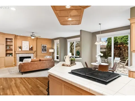 15695 SW Brighton Court Beaverton OR 97007