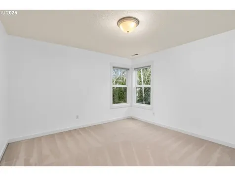 15695 SW Brighton Court Beaverton OR 97007