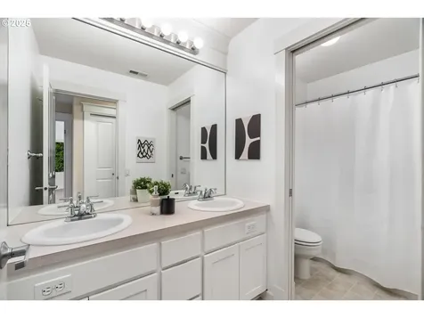 15695 SW Brighton Court Beaverton OR 97007