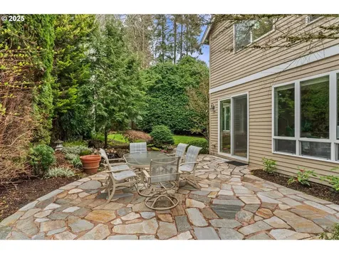 15695 SW Brighton Court Beaverton OR 97007