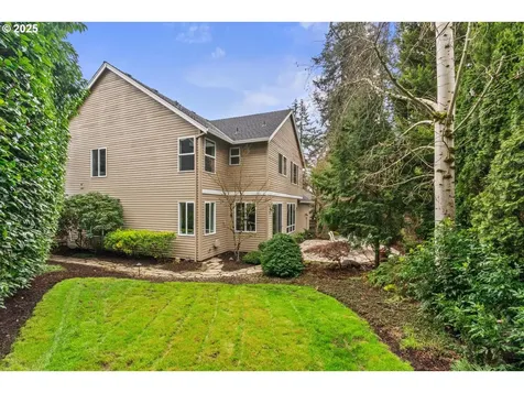 15695 SW Brighton Court Beaverton OR 97007