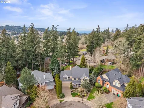 15695 SW Brighton Court Beaverton OR 97007