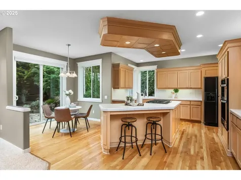 15695 SW Brighton Court Beaverton OR 97007