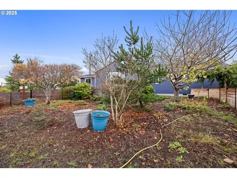 321 N Holladay Drive Seaside OR 97138