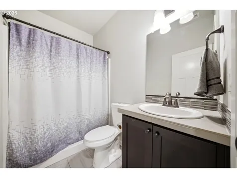 4704 NE 109th Street Vancouver WA 98686