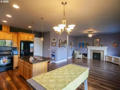 609 NE Megan Drive Estacada OR 97023