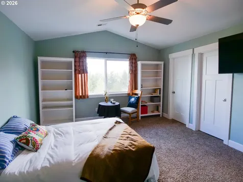 609 NE Megan Drive Estacada OR 97023