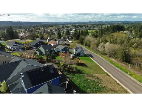 609 NE Megan Drive Estacada OR 97023