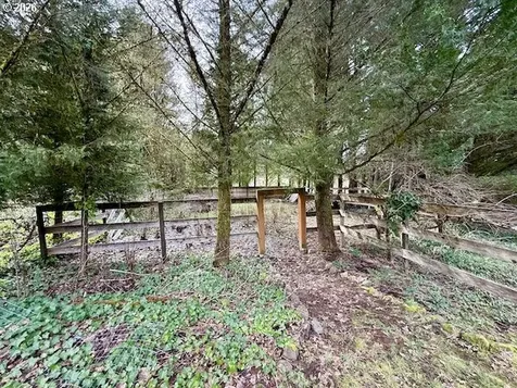 814 NW Pleasant View Drive La Center WA 98629