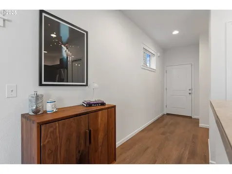 8550 SW Schmidt Loop Portland OR 97224