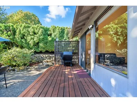 2635 SW Sherwood Place Portland OR 97201