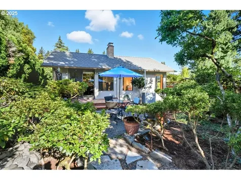 2635 SW Sherwood Place Portland OR 97201