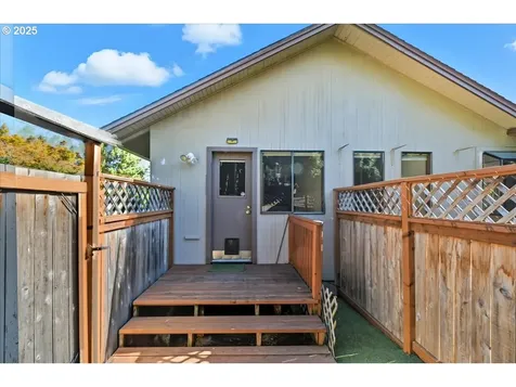 2635 SW Sherwood Place Portland OR 97201